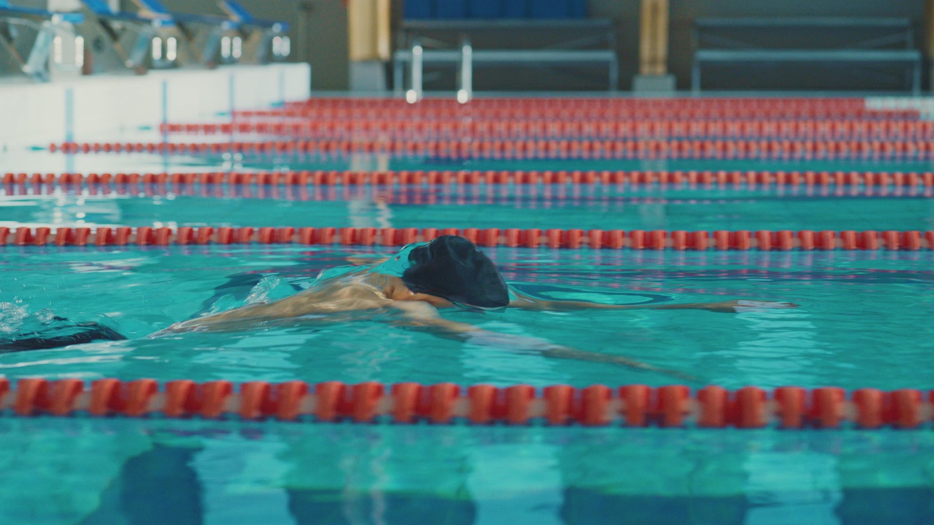 Video laden: Stamina Sports Schwimmtechnik erlernen